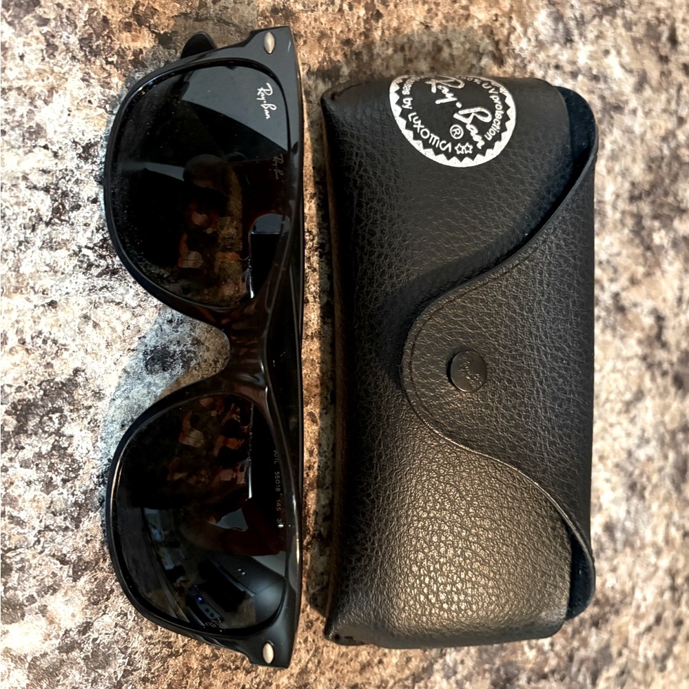 COPY - Ray-Ban Wayfarer sunglasses